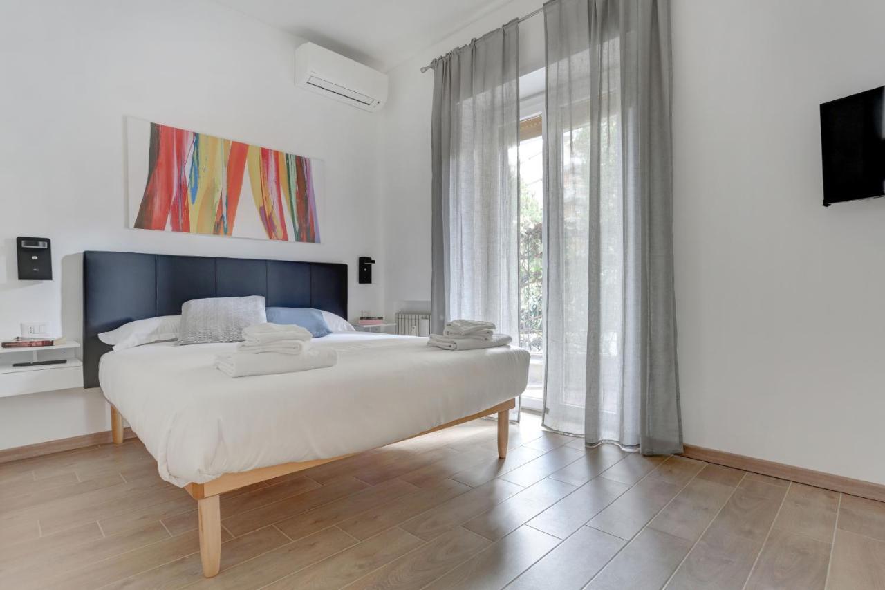 Casa Di Claudia Lägenhet Rom Exteriör bild