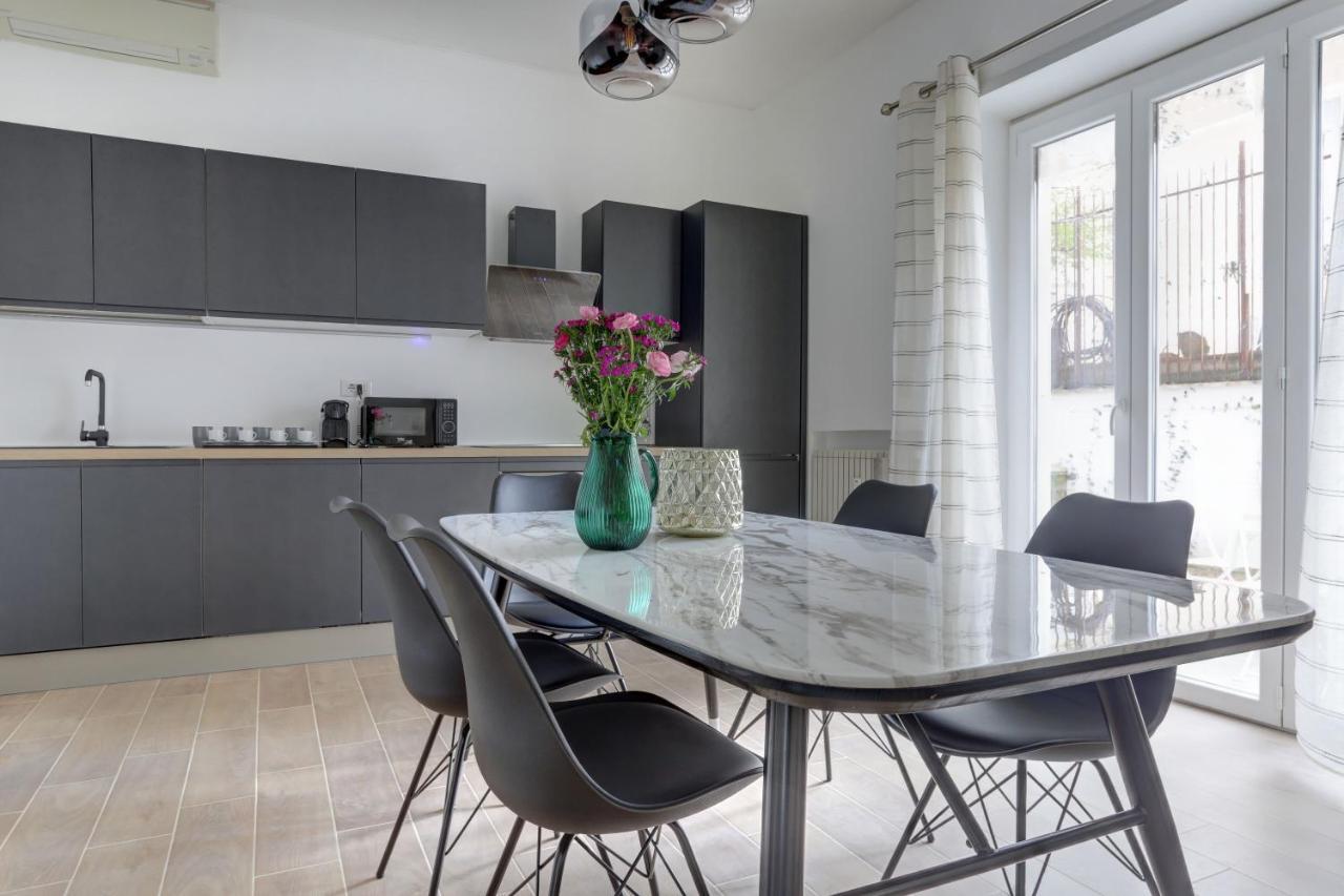 Casa Di Claudia Lägenhet Rom Exteriör bild